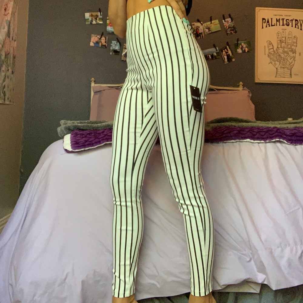 Forever 21 black and white stripe pants